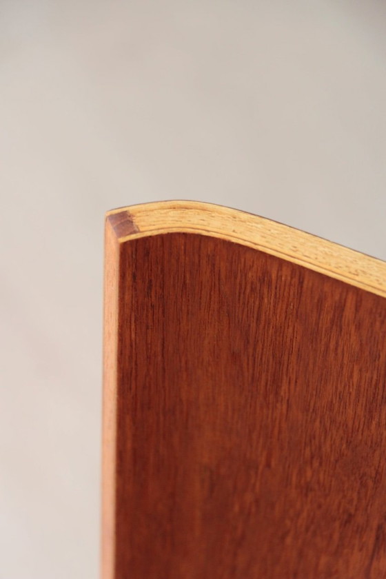 Image 1 of Aparador - White & Newton