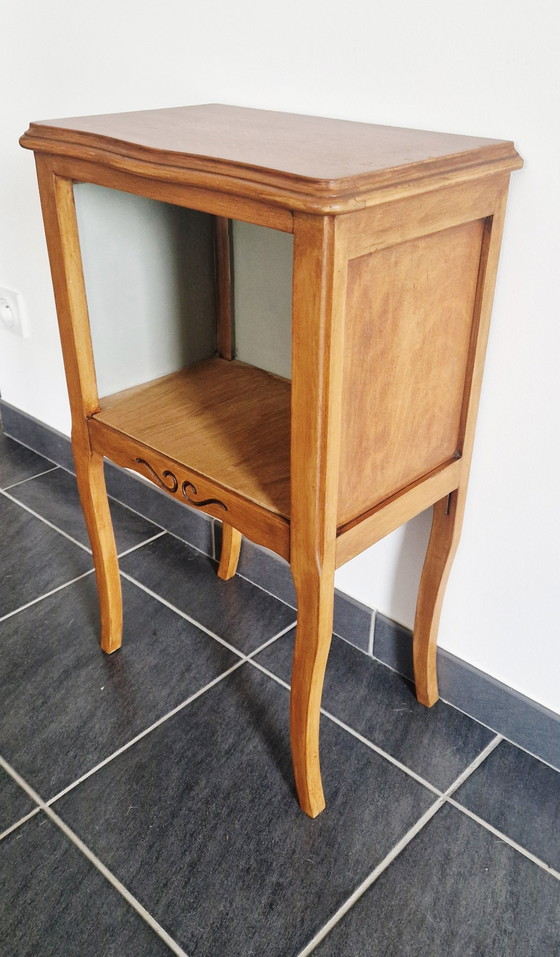 Image 1 of Chevet bibliothèque bois vintage style Louis XV