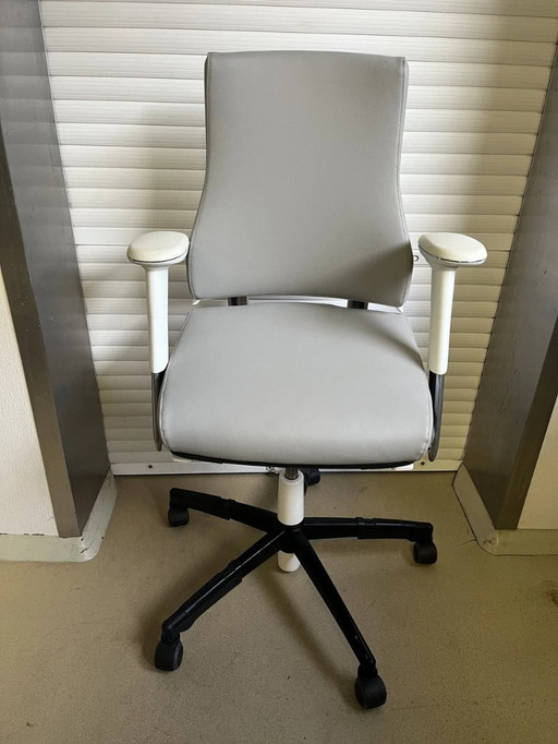 Axia 2.2 Puxx Similpelle