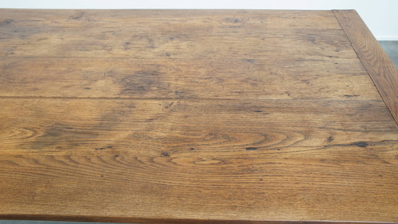 Image 1 of Table de salle à manger ancienne