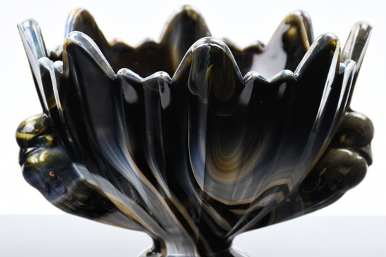 STS Abel / Hrastnik, Agate glass bowl with doves, Yugoslavia, 1930s design, Black (photo 6 of 9)