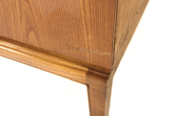 Image 1 of Scandinavische iepenkast, AB Möbelnytt, Örebro, Zweden, 1930