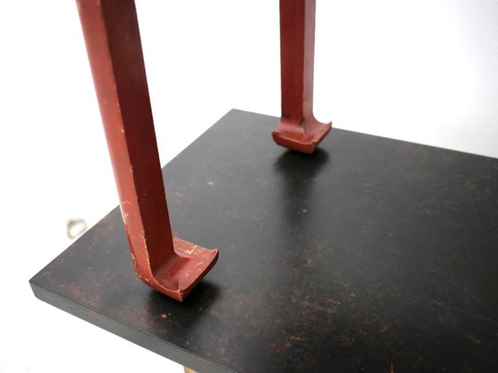Image 1 of tavolino laterale laccato rosso art déco giapponese