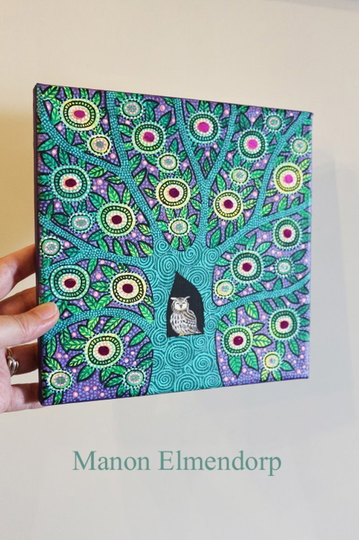 Unique Hand-Painted Owl Painting New 20x20 cm