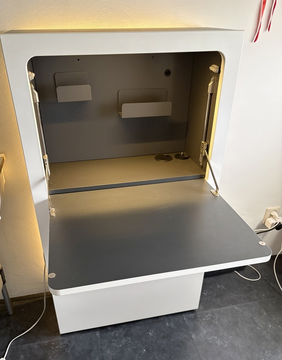 Designagentur – Schreibtisch, Other, Mdf (photo 3 of 8)