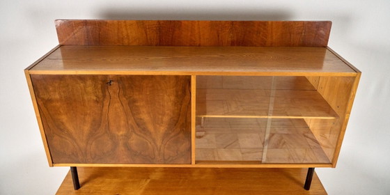 Image 1 of Crédence vintage avec table coulissante, années 1960, Tchécoslovaquie