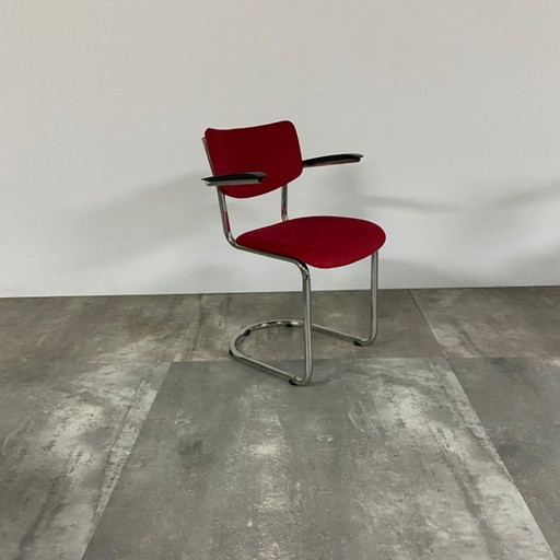 Les 6x Dutch Originals De Wit 3011 avec chrome brillant et accoudoirs en bakélite noire. Tissu côtelé Manchester couleur 4