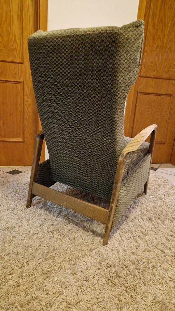 Image 1 of Poltrona lounge in stile vintage moderno di metà secolo con schienale alto