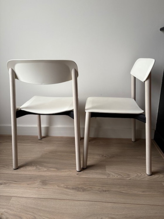 Image 1 of 2 sedie di design svedese Lammhults Penne – impilabili