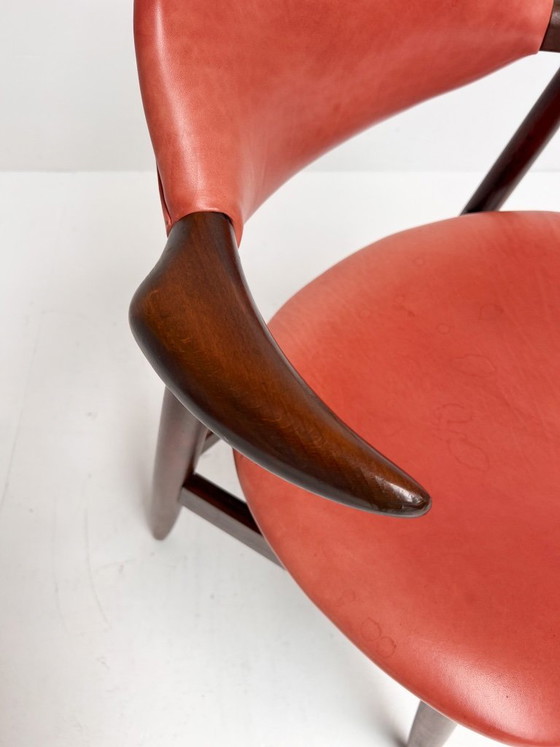Image 1 of Roodkleurige lederen cowhorn chair, 1970's