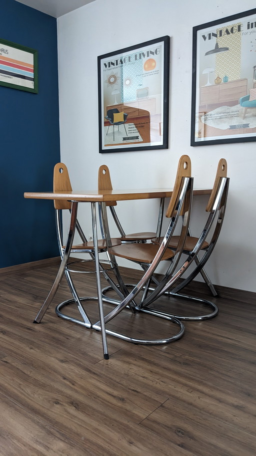 Mesa y sillas vintage Mirima Aria