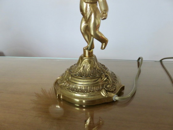 Image 1 of coppia di lampade art nouveau "cherubini" in bronzo e vetro satinato