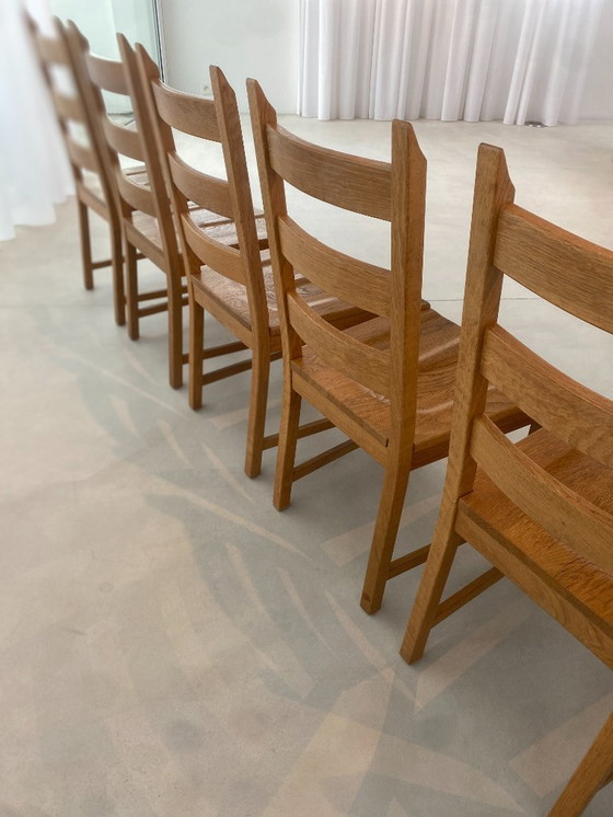 Image 1 of 6 Esszimmerstühle aus massiver Eiche - zeitlos & robust