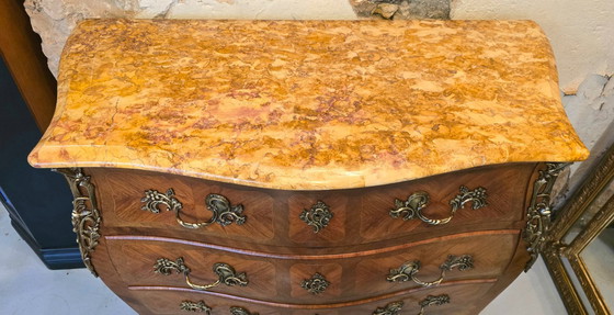 Image 1 of Bombé commode in Lodewijk XV-stijl – inlegwerk van palissanderhout