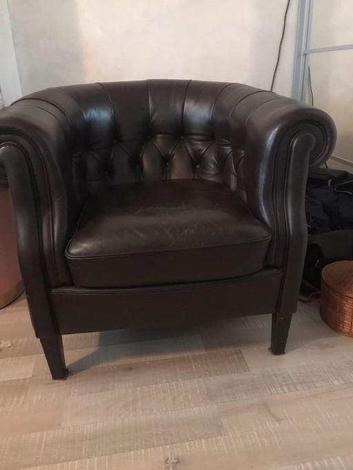 Natuzzi leather armchair, very nice