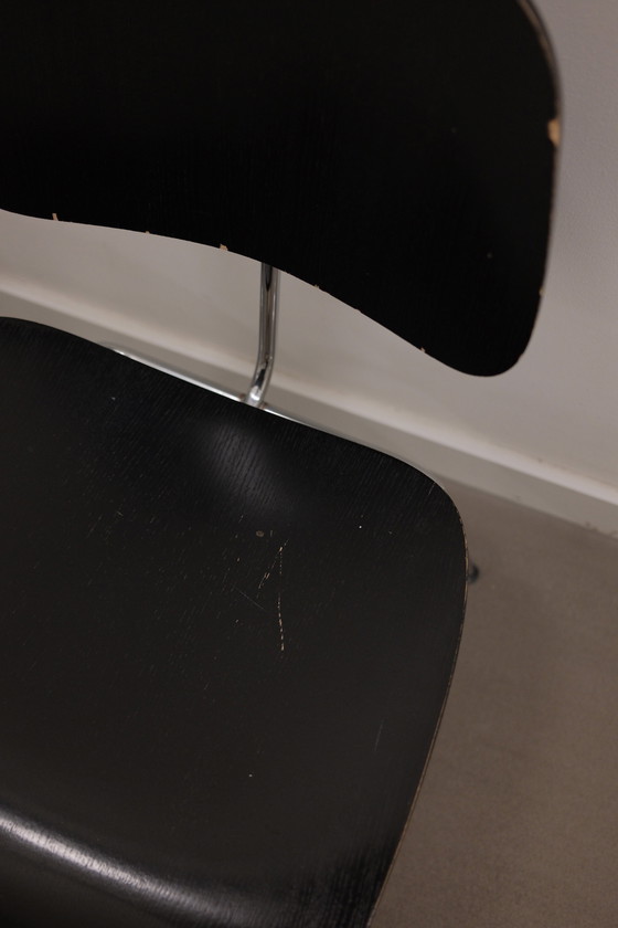Image 1 of 4x Eames DCM Dining Stoelen Vitra Eetkamerstoelen