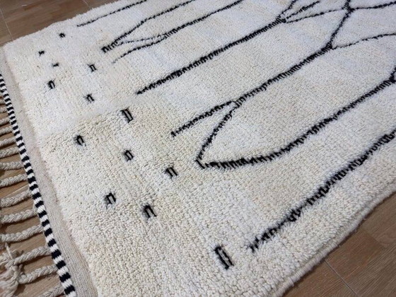 Tappeto berbero bianco decorato 270cm x 150cm – Tappeti, Wool (photo 7 of 8)