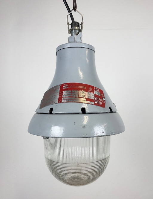 Lampe industrielle grise antidéflagrante de Crouse-Hinds, années 1970