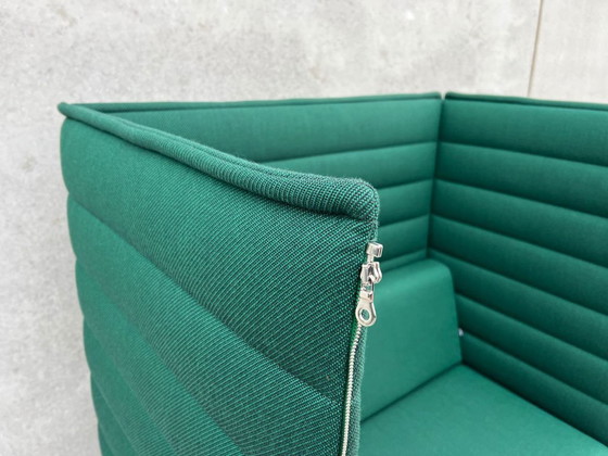 Image 1 of Sillón acústico Vitra Alcove con paneles adicionales