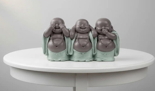 Estatuilla de 3 monjes sabios