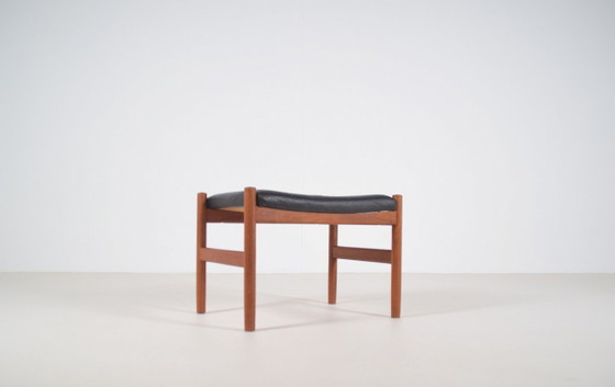Tabouret danois conçu par Hugo Frandsen pour Spøttrup Møbler, 1960 – Wood, Leather (photo 4 of 7)