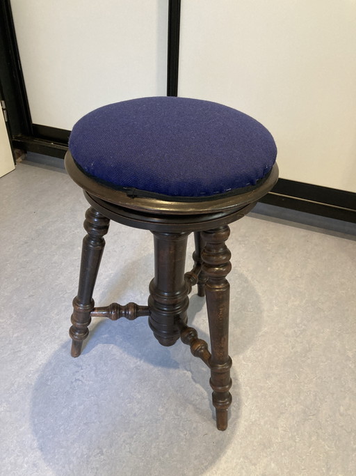 Sgabello da pianoforte antico, rotondo, regolabile in altezza. – krukjes, Metal, Textile