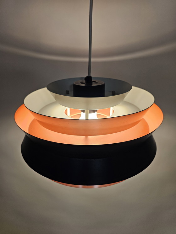 Image 1 of Lampe suspendue Carl Thore bols design danois modèle Trava