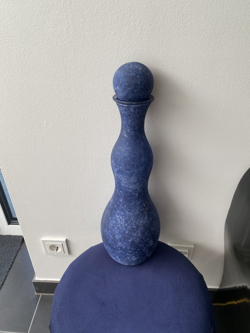 Giant Blue Glass Bottle Handmade in Spain – decoratieve objecten (photo 2 of 15)