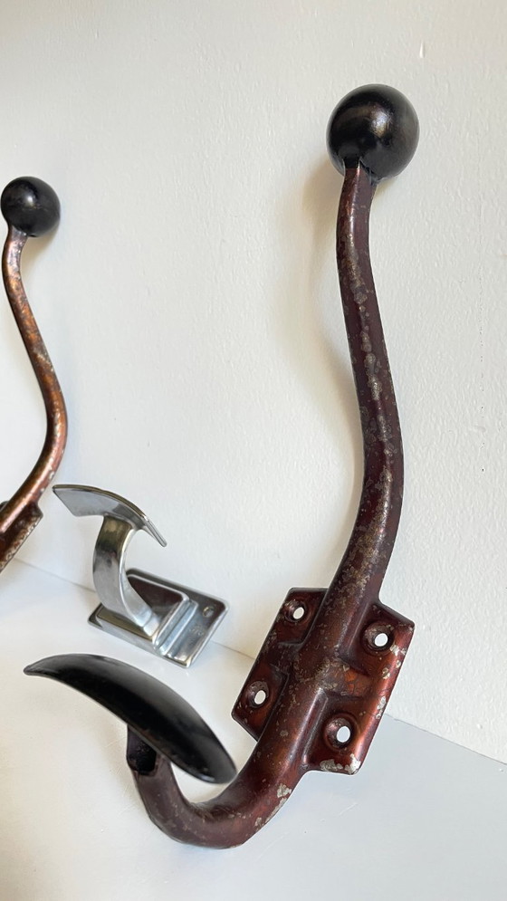 Image 1 of 3 Vintage Antieke Metalen PADS