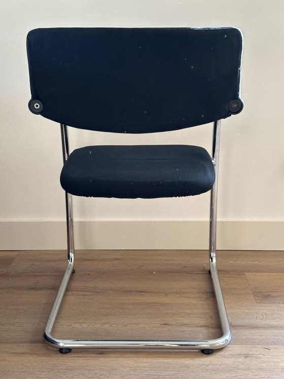 Image 1 of Sedie di design Vitra Vis a Vis in tessuto nero