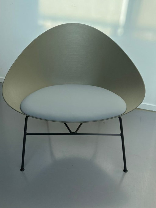 Arper Adell lounge fauteuil