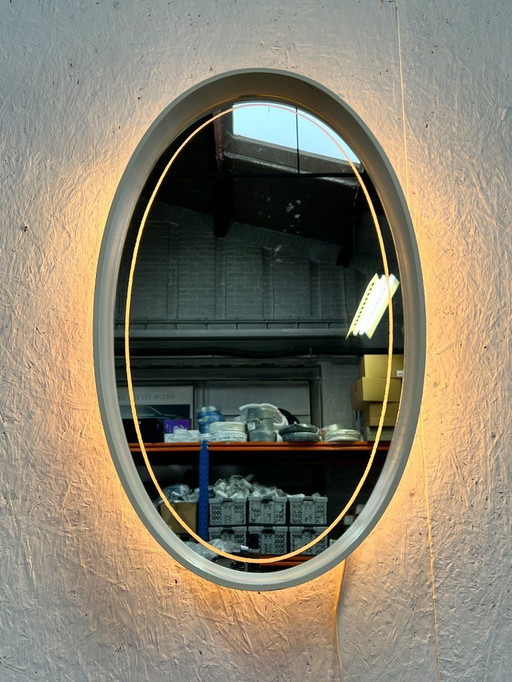 Vintage Ovale Spiegel Met Verlichting In Houten Lijst, Hillebrand Duitsland 1970,s