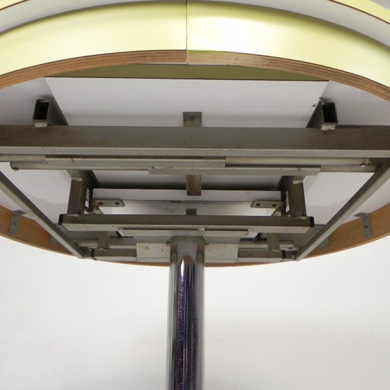 Image 1 of Round vintage dining table diameter 100 cm, extended 135 cm, 1970s