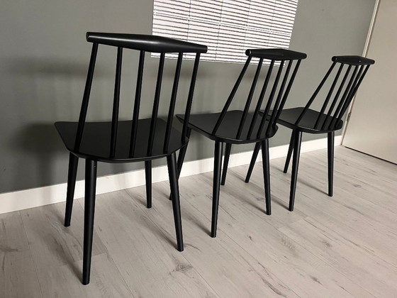 Image 1 of 3 chaises de salle à manger HAY J77 noires