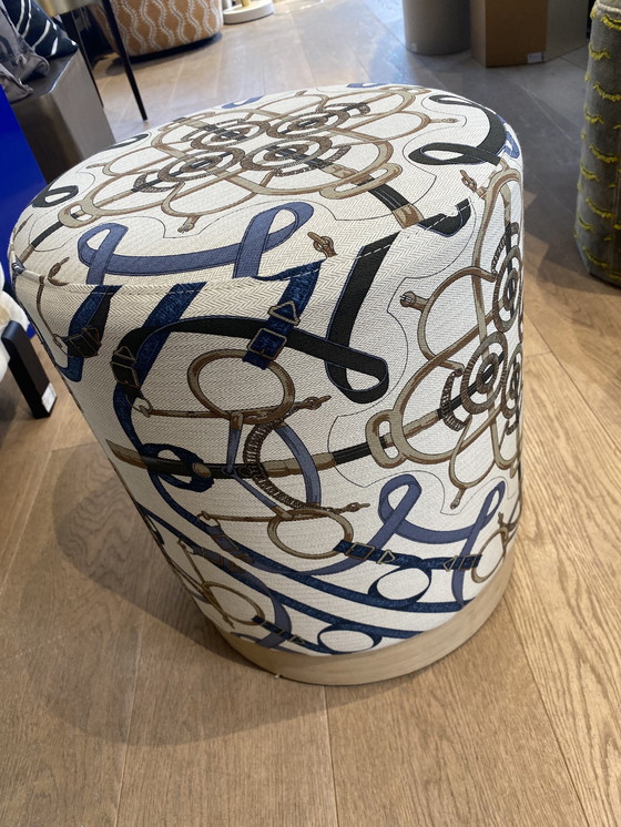 Image 1 of Puf Hermes