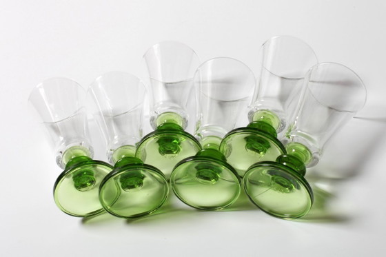 Set van 6 vintage groene sherryglazen op voet / zeldzame likeurflutes uit het midden van de 20e eeuw / Italië (photo 7 of 9)