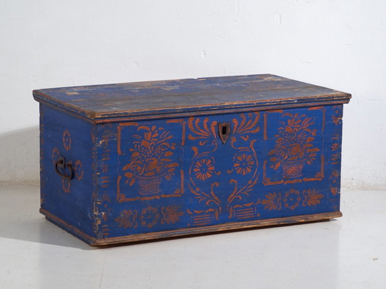 Antique Blue Painted Wooden Chest – Folk Art Blanket Chest – Central Europe c.1900 – Chest of drawers (photo 9 of 40)