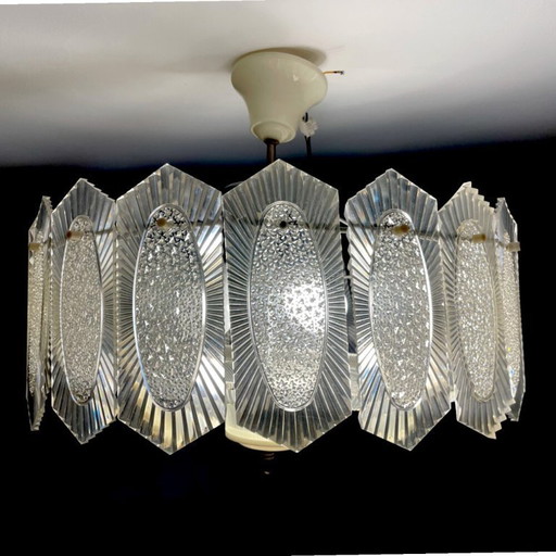 Eastern European mid century modern clear plexiglass chandelier for 4 lights, 1970s
