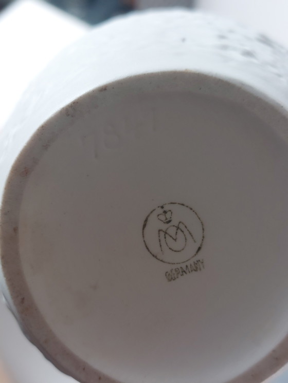 Image 1 of Pair of vintage Metzler Ortloff bisque vase 