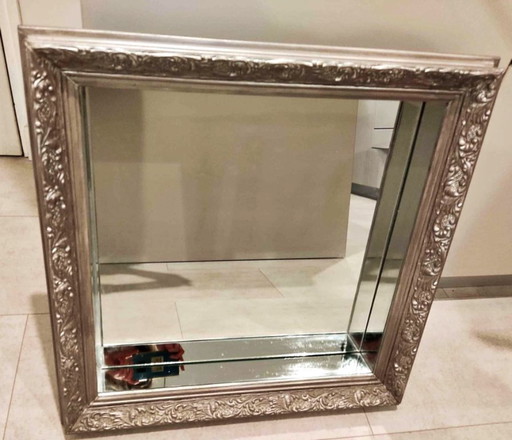 Espejo barroco con marcos interiores, 60 cm x 60 cm, plata.