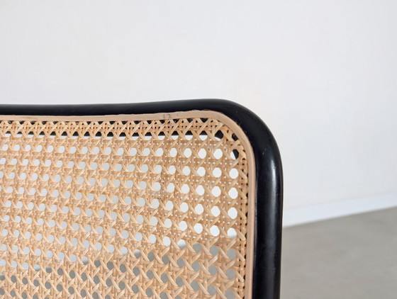 Image 1 of Juego de 6 sillas voladizas Thonet S32 V Breuer con estructura de caña vienesa.