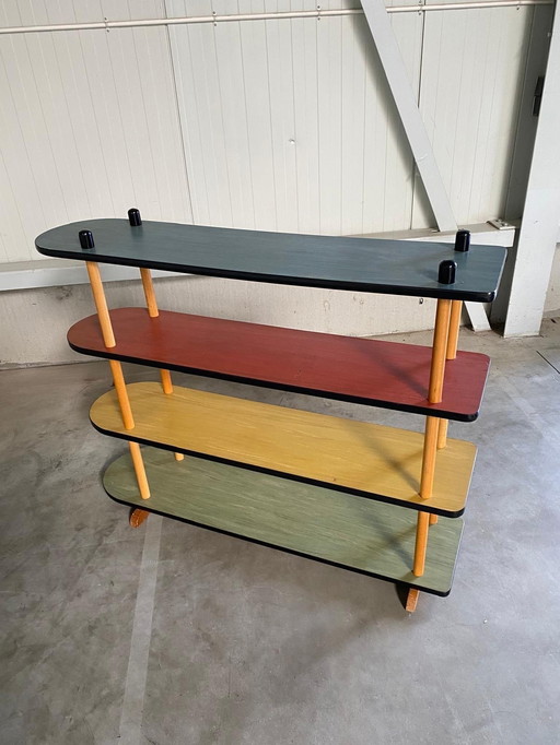 Stokke Kast vintage en couleurs mooie