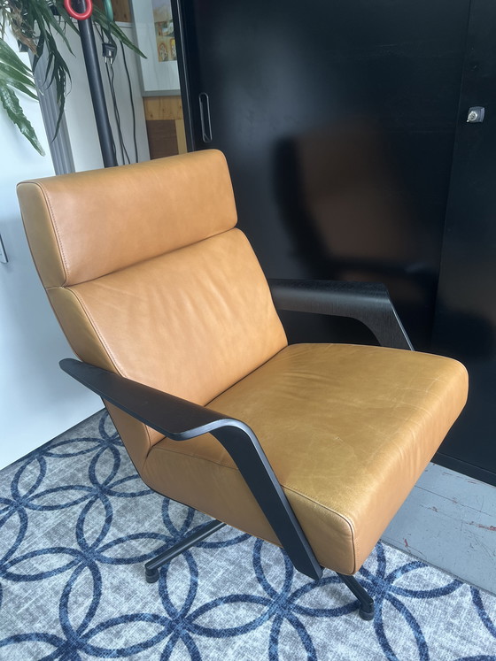 Image 1 of HarvinkDeKaap armchair - Cognac Leather