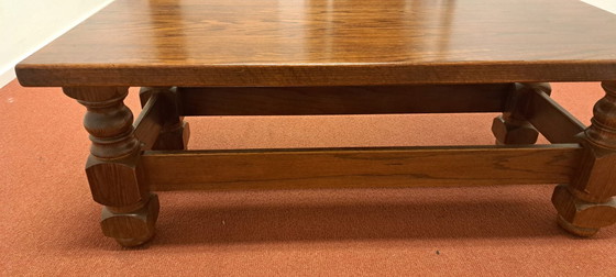 Image 1 of Solid wood coffee table | Classic | Good condition