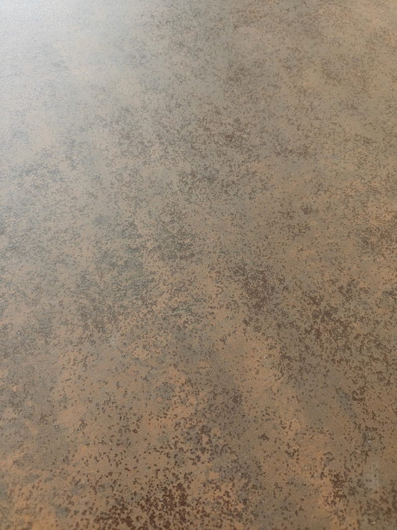 Image 1 of Table, Hoogebeen.