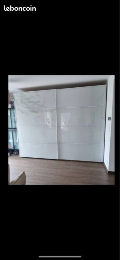 Zeldzame schuifdeuren van Pax Tonnes, 3 meter lang en 230 meter hoog.