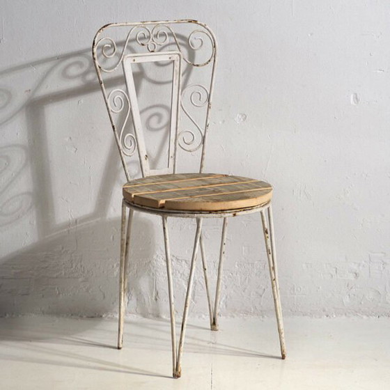 Antique outdoor chairs in white (c.1920). Set of 4 pieces – Garden chairs, Wood, Iron (photo 29 of 40)