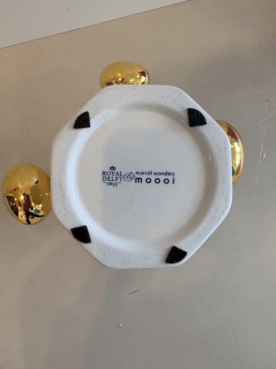 Image 1 of Marcel Wanders Moooi Royal Delft vase Delft Blue Model 11
