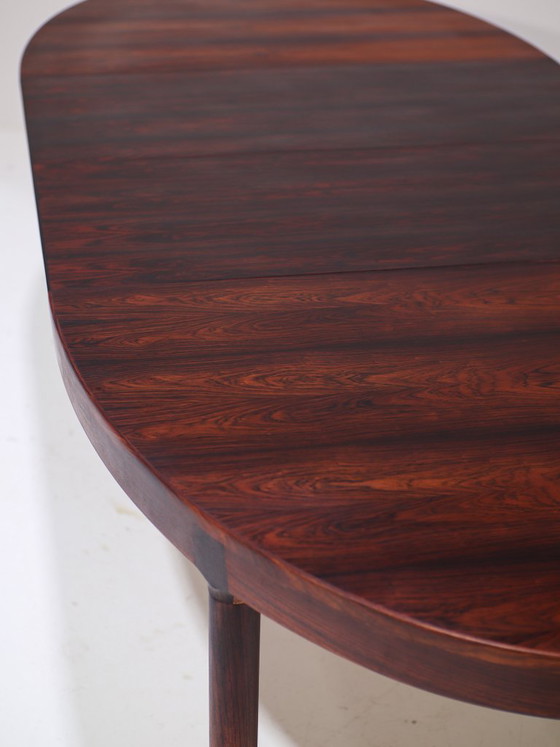 Image 1 of Table de salle à manger ovale extensible Harry Østergaard en palissandre, années 1960