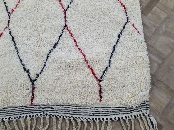 Image 1 of Alfombra bereber tradicional hecha a mano, tamaño 150/250 cm.